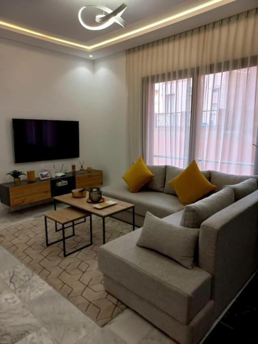 Appartement Cosy Au Coeur De Marrakech Avec Piscine Marrakesh Exterior photo